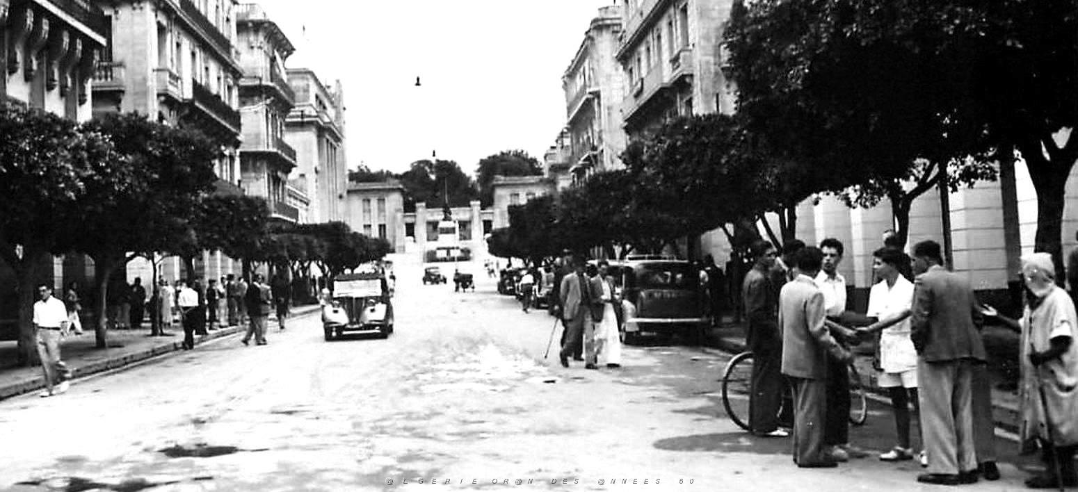 1682- Mostaganem - Avenue2 du 1er de ligne.jpg